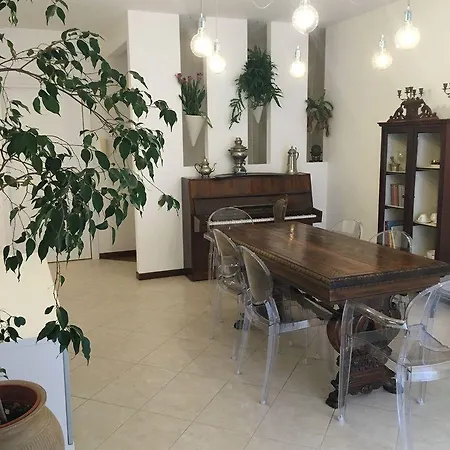 Edone Bed & Breakfast 3*